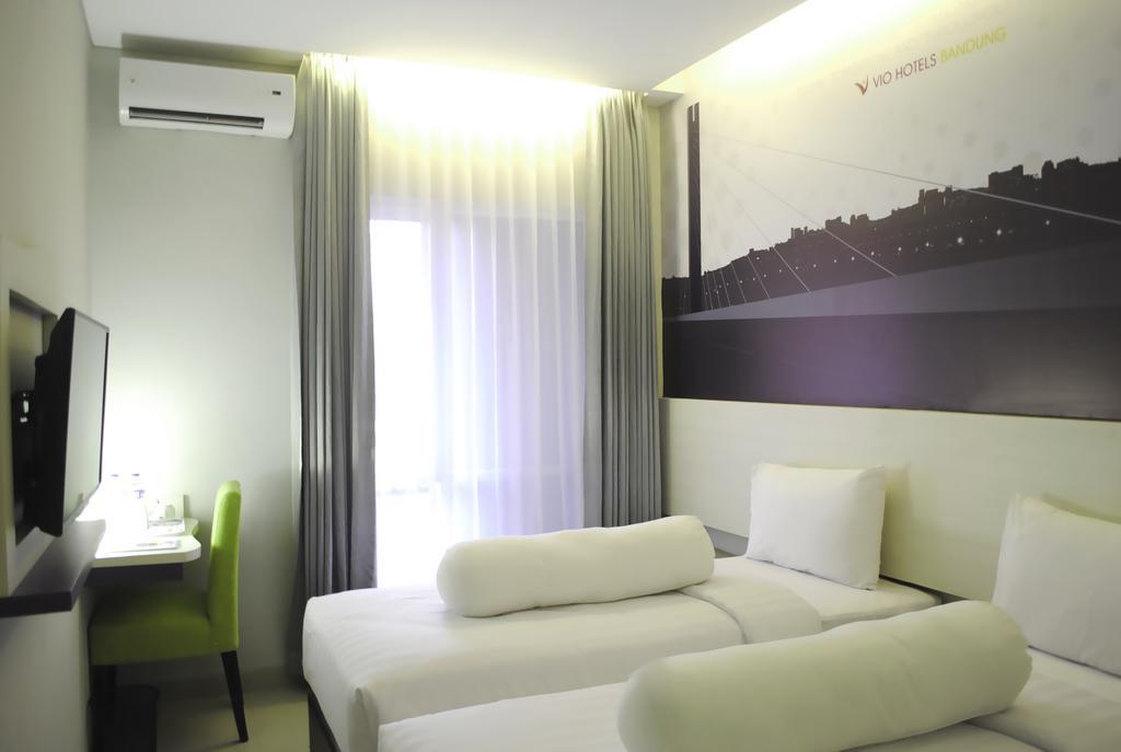 Vio Hotel Veteran Бандунг Номер фото